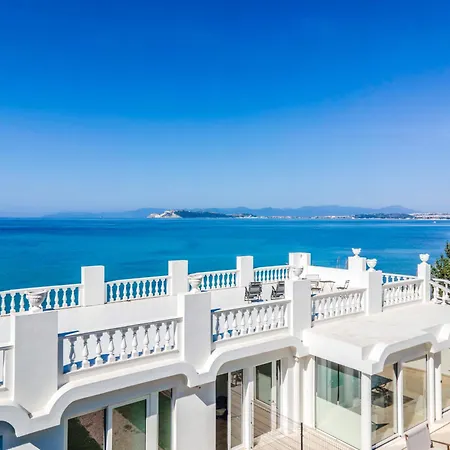 Вилла Villa Blanca Del Mar